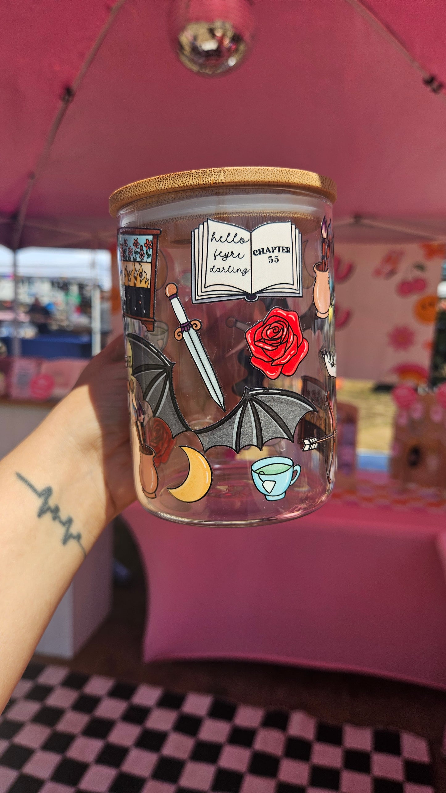 Acotar glass cup